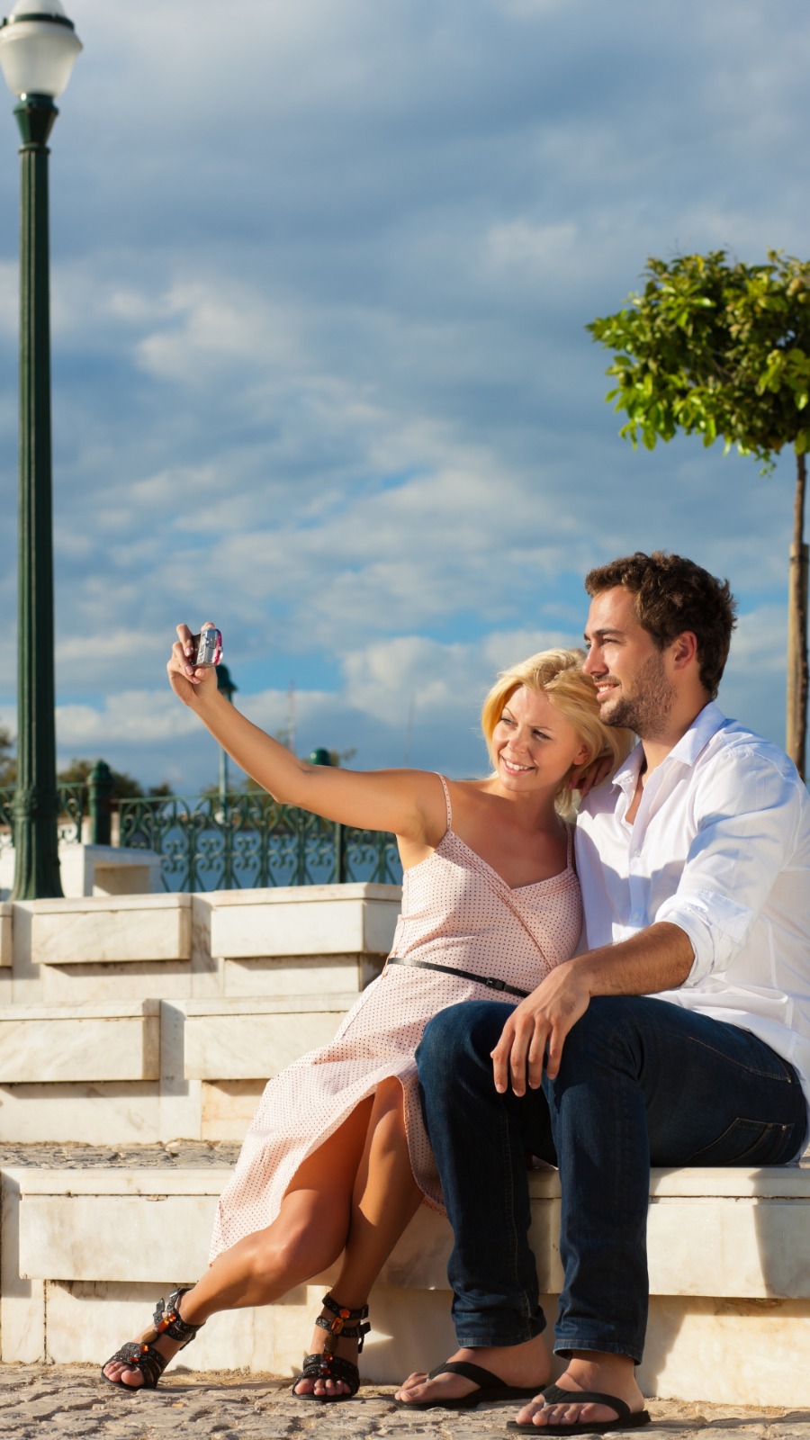 Image gallery marquee